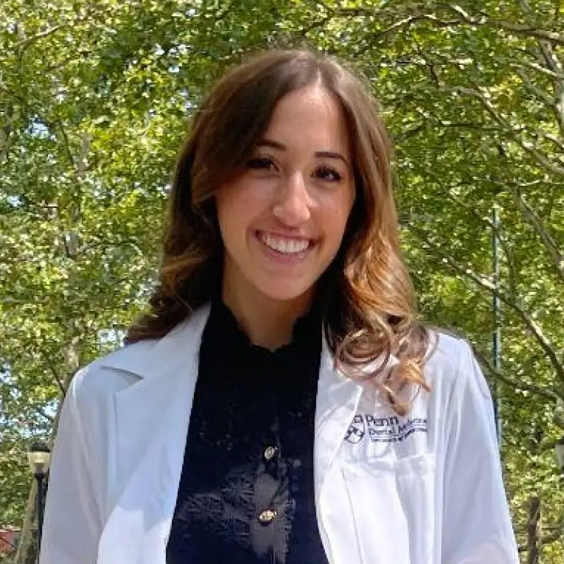 Dr. Corinne Nicolas